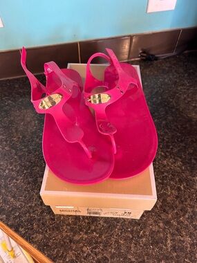 Michael Kors Hot Pink Jelly Thong Sandals